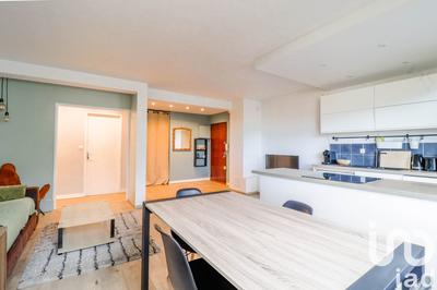 Appartement - 67 m² - 3 pièces