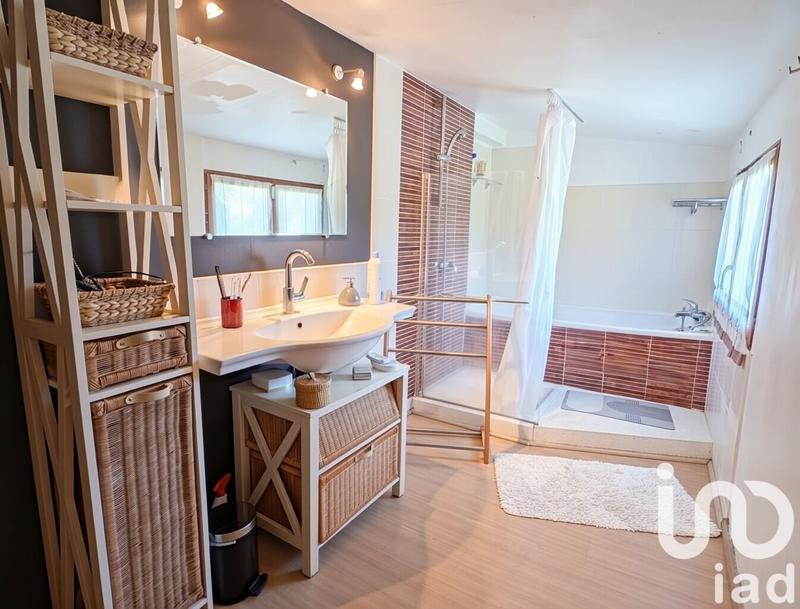 Maison de campagne - 180 m² - 6 pièces