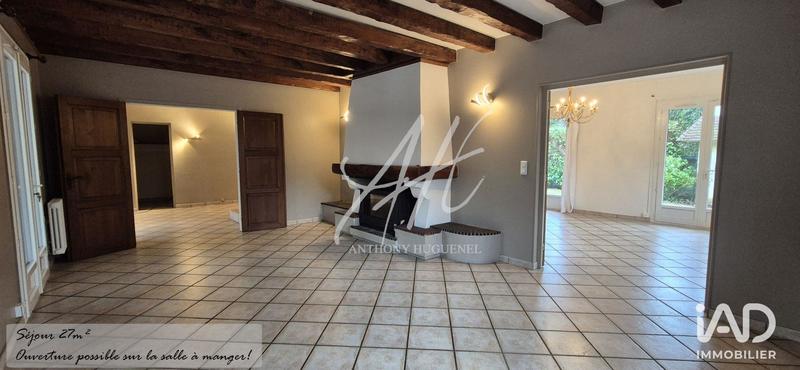 Maison - 256 m² - 6 pièces