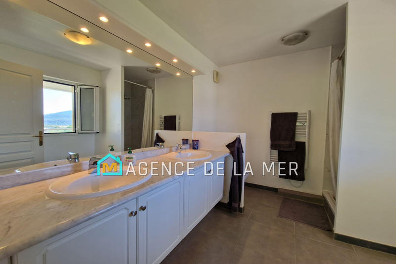 Appartement - 142 m² - 4 pièces