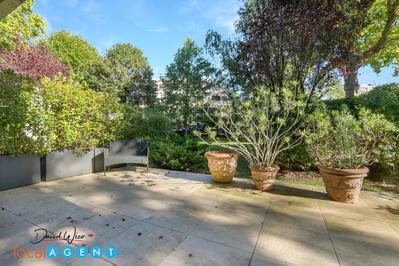 Appartement - 104 m² - 5 pièces