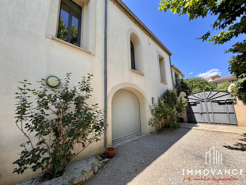 Bastide - 338 m² - 8 pièces