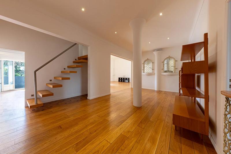 Appartement - 171 m² - 4 pièces