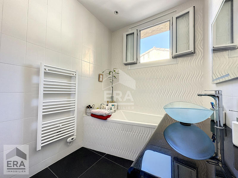 Maison - 165 m² - 4 pièces