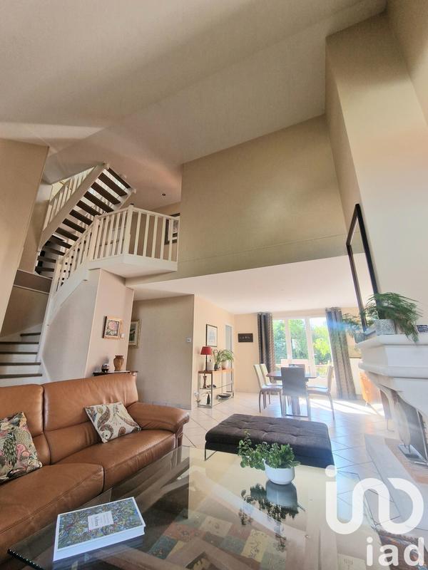 Maison - 191 m² - 6 pièces