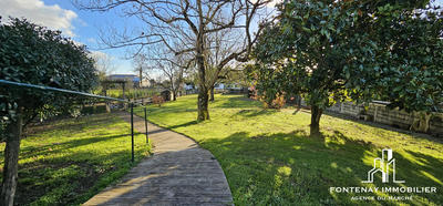 Maison - 220 m² - 7 pièces