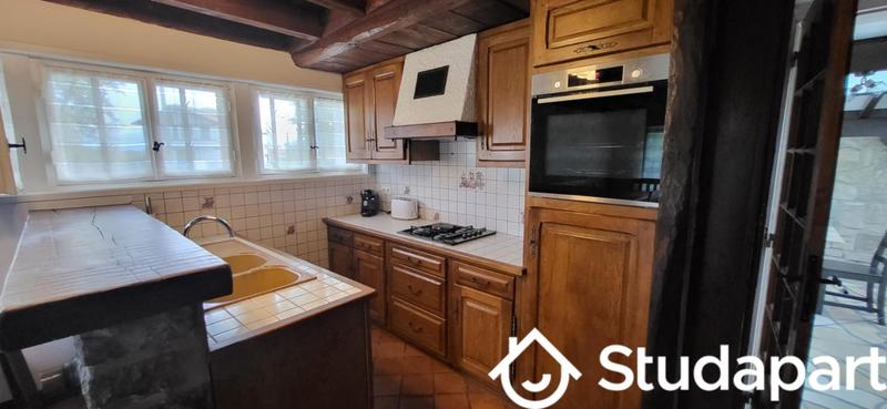 Chambre - 12 m² - 1 pièce