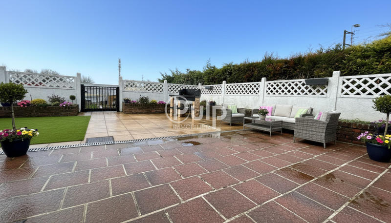 Maison - 115 m² - 6 pièces