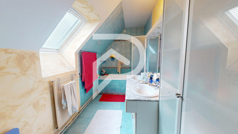 Maison - 124 m² - 6 pièces