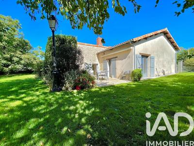 Maison de village - 140 m² - 5 pièces