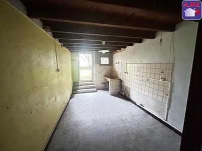 Maison - 216 m² - 8 pièces