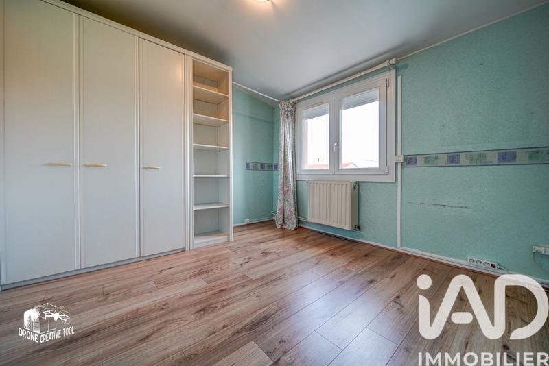 Maison - 92 m² - 5 pièces