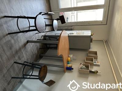 Chambre - 15 m² - 1 pièce