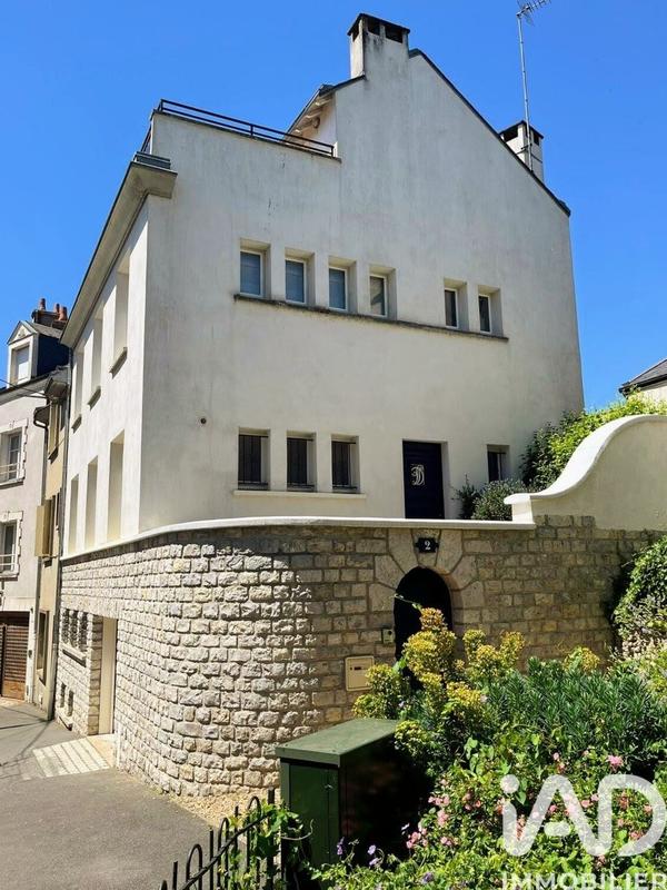 Maison - 182 m² - 6 pièces
