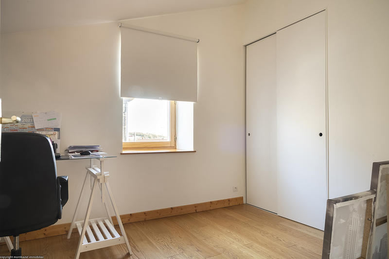 Maison en pierre - 140 m² - 5 pièces