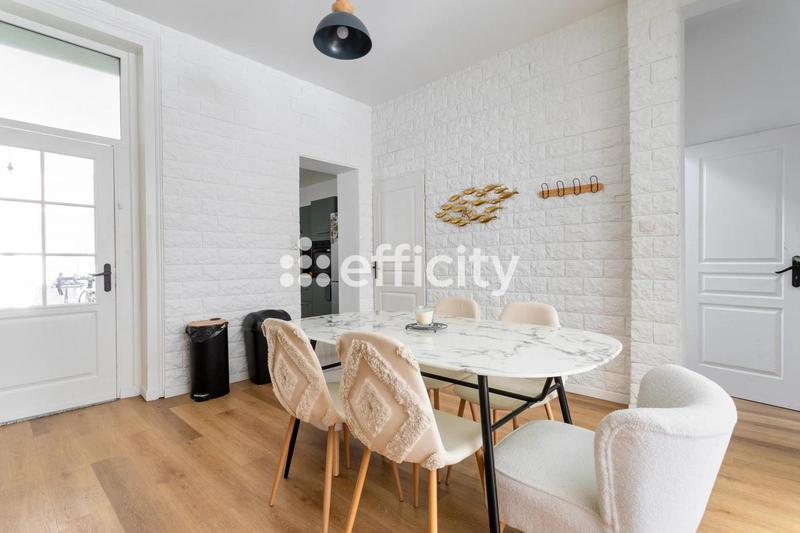 Maison - 117 m² - 6 pièces