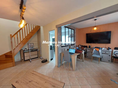 Maison - 100 m² - 5 pièces