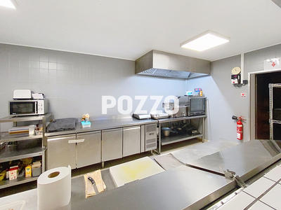 Immeuble - 7 pièces