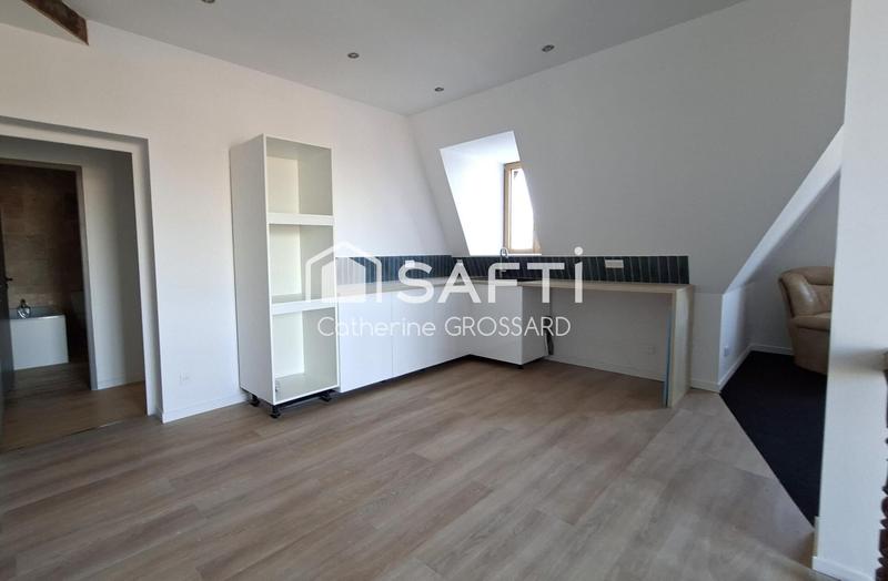 Maison - 300 m² - 10 pièces