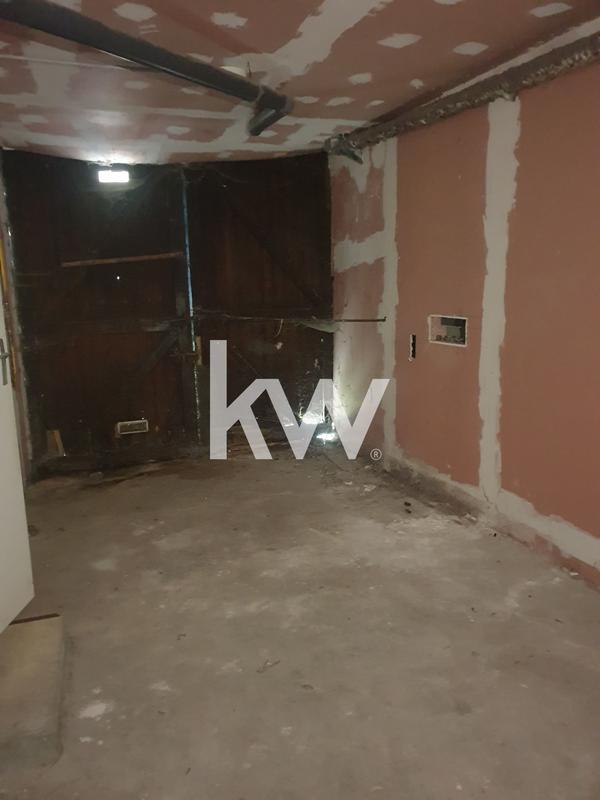 Immeuble mixte - 130 m² - 5 pièces