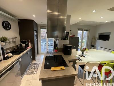 Maison - 170 m² - 7 pièces