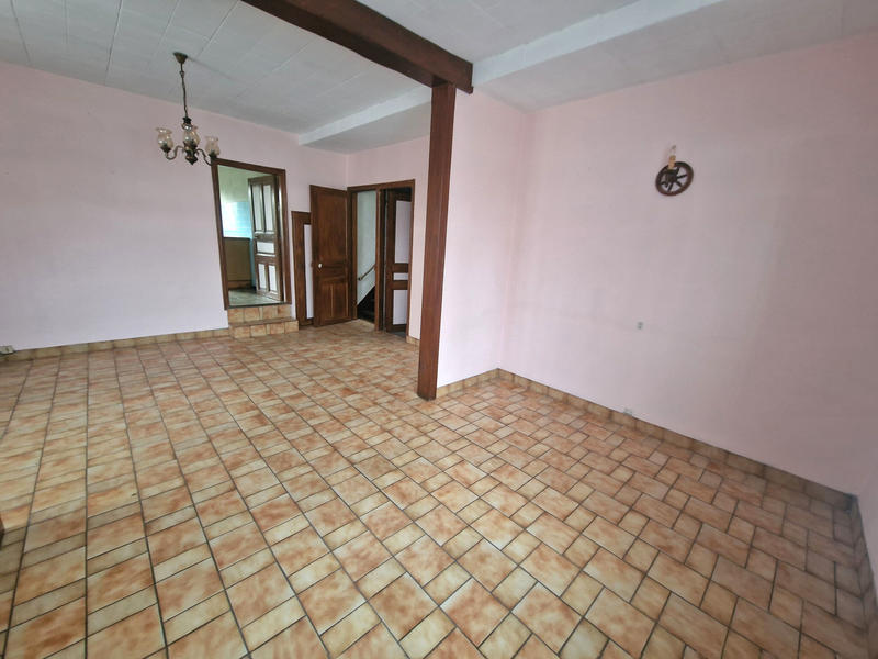 Maison - 111 m² - 5 pièces