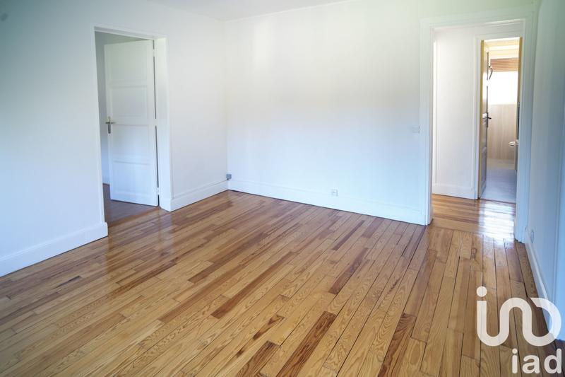 Appartement - 95 m² - 6 pièces