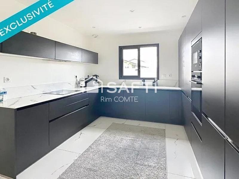 Maison - 130 m² - 4 pièces