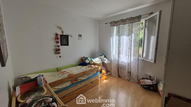 Villa - 107 m² - 5 pièces