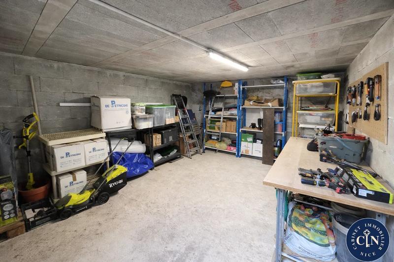 Appartement - 98 m² - 3 pièces