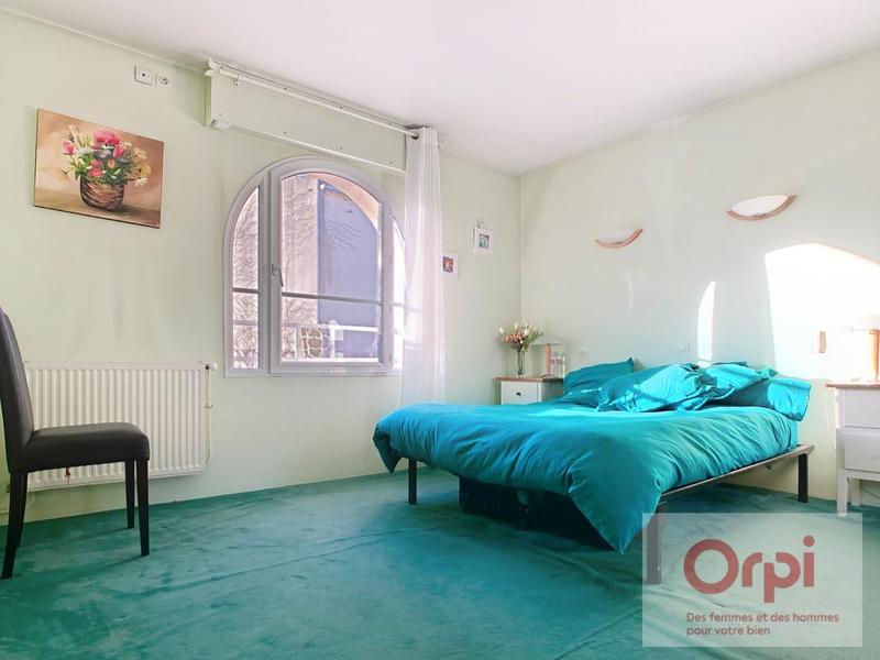 Maison - 169 m² - 4 pièces