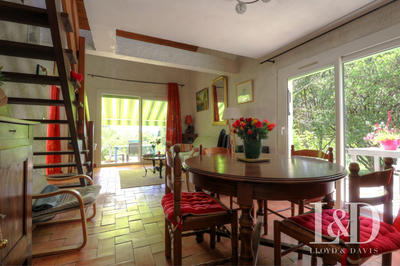 Maison - 107 m² - 5 pièces