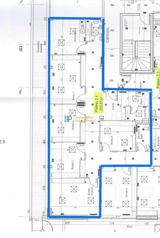 Bureau - 140 m² - 8 pièces