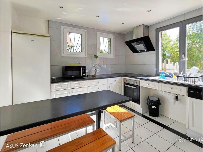 Maison - 177 m² - 7 pièces