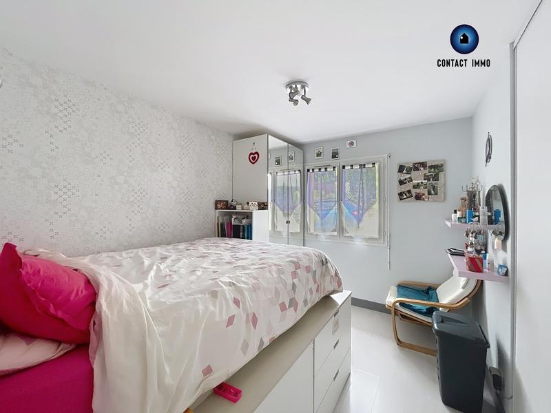 Maison - 98 m² - 5 pièces