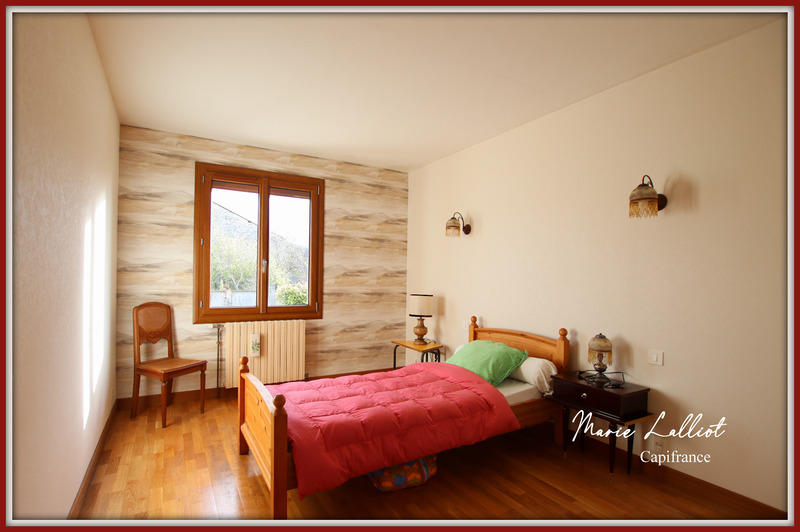 Maison - 160 m² - 7 pièces