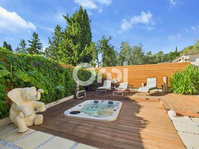 Maison - 85 m² - 3 pièces