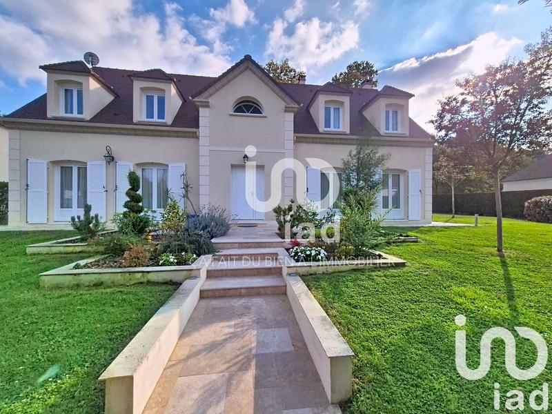 Maison - 280 m² - 7 pièces