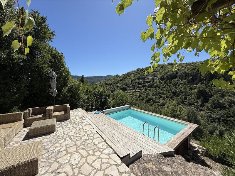 Maison - 71 m² - 4 pièces