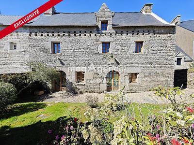 Maison - 162 m² - 6 pièces