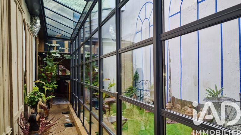 Maison de ville - 208 m² - 6 pièces