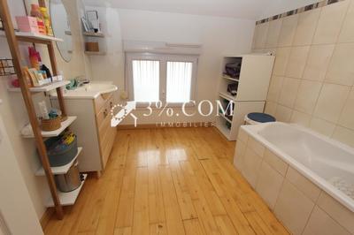 Maison - 118 m² - 4 pièces