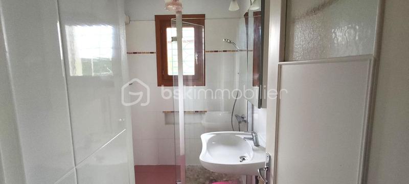 Maison - 183 m² - 7 pièces