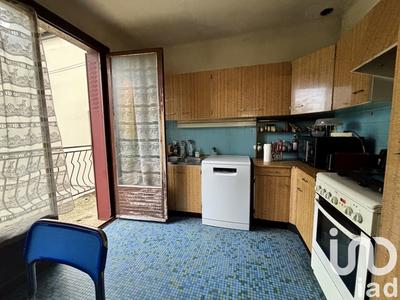 Maison - 98 m² - 5 pièces