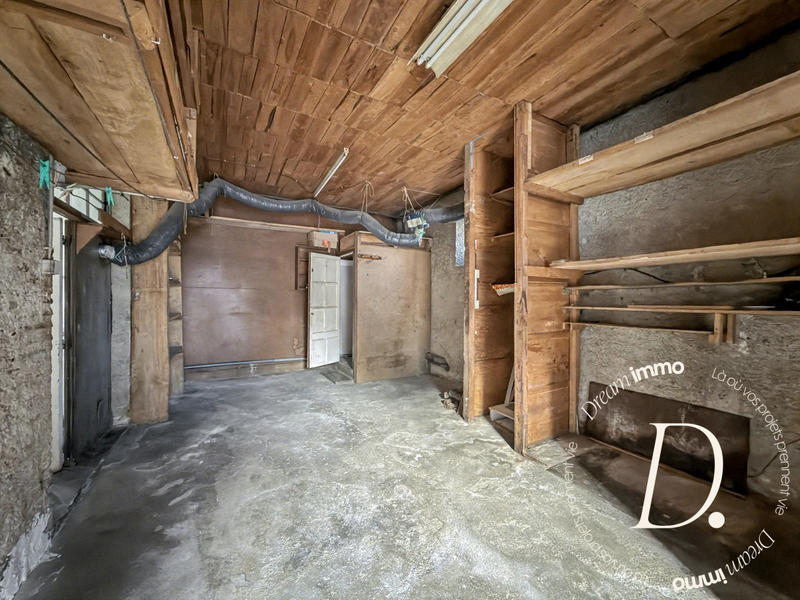 Maison - 105 m² - 4 pièces