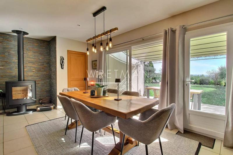 Villa - 146 m² - 5 pièces