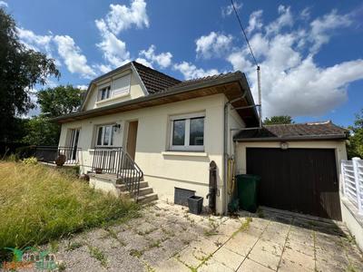 Maison de village - 95 m² - 5 pièces