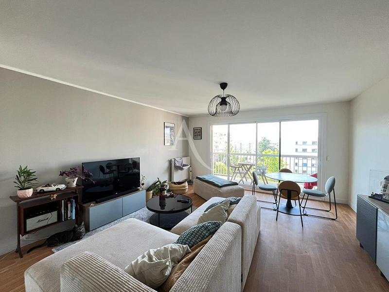 Appartement - 76 m² - 3 pièces