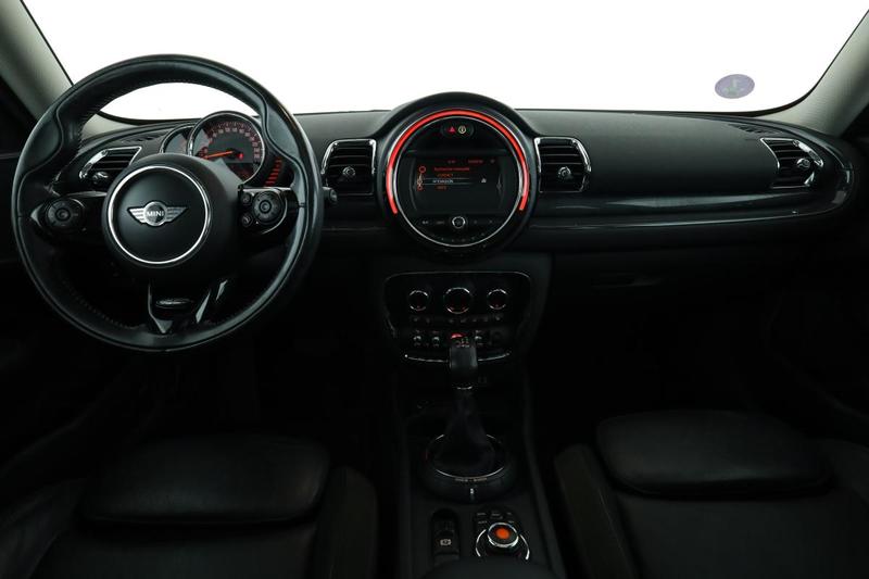 Mini Clubman Cooper Finition Red Hot Chili Bva 136 ch