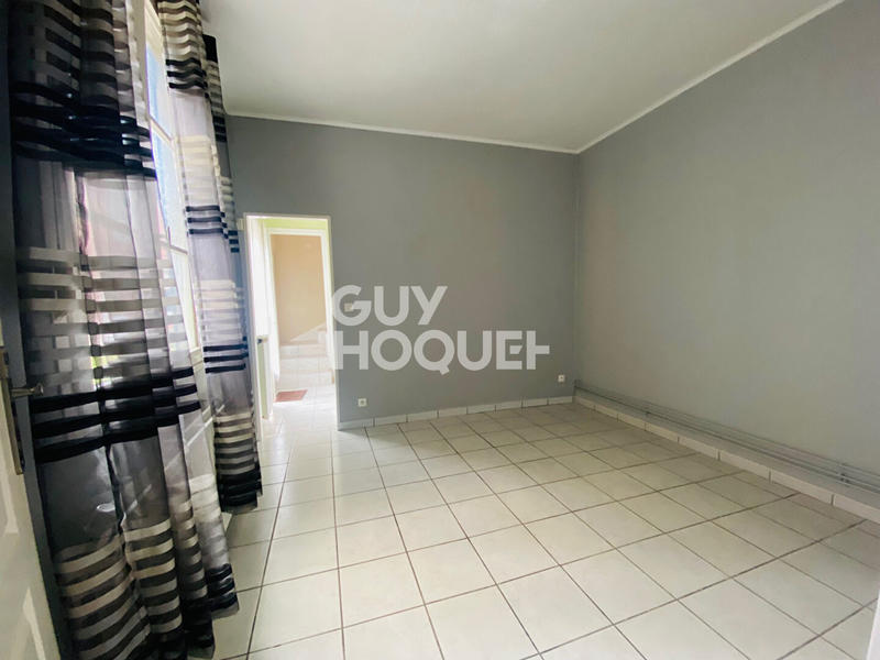 Immeuble - 294 m² - 10 pièces